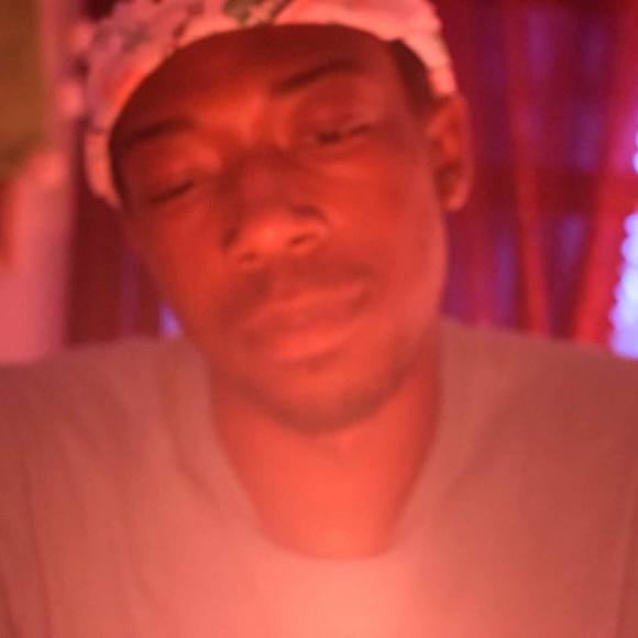 Meet your Posher, Josh - Picture 1 of 1